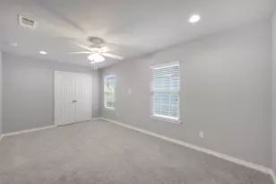 9854 Meadow Bend Ln, Houston, TX 77065 - Photo 33