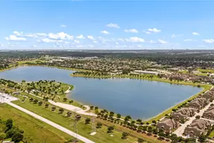 10230 E Summit Canyon Dr, Houston, TX 77095 - Photo 39