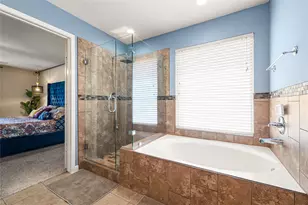 10230 E Summit Canyon Dr, Houston, TX 77095 - Photo 17