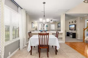 10230 E Summit Canyon Dr, Houston, TX 77095 - Photo 13