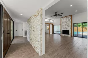 5634 Jason St, Houston, TX 77096 - Photo 5