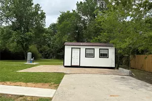 12219 Oakline Dr, Brookside, TX 77581 - Photo 29