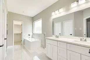 3206 Braesview Dr, Pearland, TX 77584 - Photo 15
