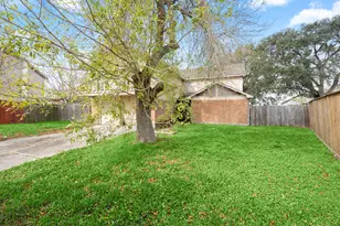 3050 Hazy Park, Houston, TX 77082 - Photo 3