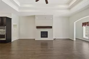 4039 Maybrook Ln, League City, TX 77573 - Photo 11