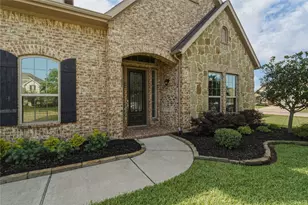 4039 Maybrook Ln, League City, TX 77573 - Photo 5