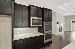4039 Maybrook Ln, League City, TX 77573 - Photo 15