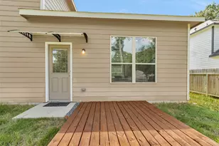 910 Cherokee Dr, Montgomery, TX 77316 - Photo 25