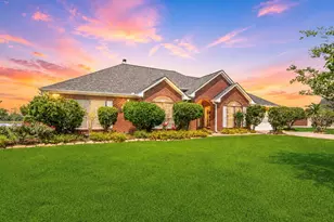 143 Lago Circle Dr N, Santa Fe, TX 77517 - Photo 5