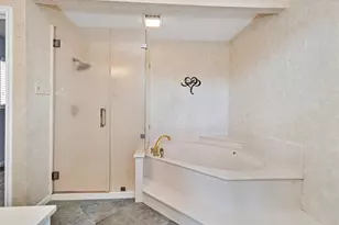 50 April Point Dr S, Conroe, TX 77356 - Photo 25