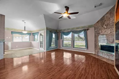 2723 Shelby Drive, Pearland, TX 77584 - Photo 5
