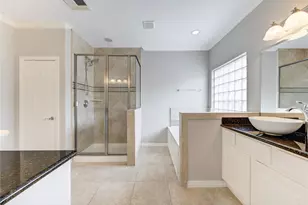 11623 Royal Oaks Crossing, Houston, TX 77082 - Photo 9