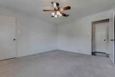 12710 Westleigh Drive, Houston, TX 77077 - Photo 25