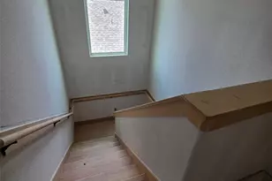 7982 Ritz St, Houston, TX 77028 - Photo 9