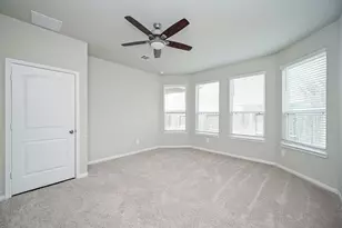 2710 Hoffman Ct, Conroe, TX 77304 - Photo 9