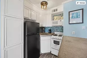 6102 Seawall Blvd, Galveston, TX 77551 - Photo 5