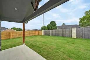 101 Callie St, Smithville, TX 78957 - Photo 23