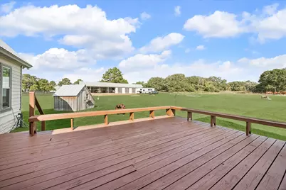 13792 Fm 1094, Cat Spring, TX 78933 - Photo 17