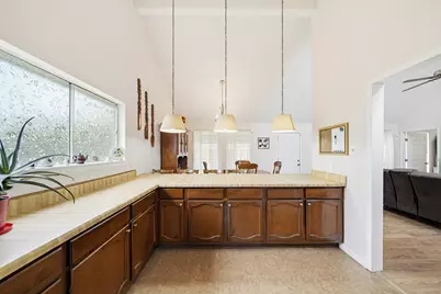 2610 Indian Trail, Deer Park, TX 77536 - Photo 9