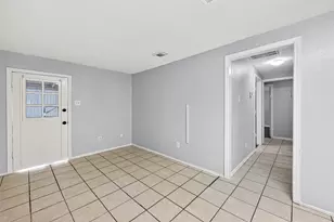 9629 Sunnywood Dr, Houston, TX 77038 - Photo 15