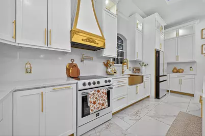 22553 Lawsuit Lane, New Caney, TX 77357 - Photo 11