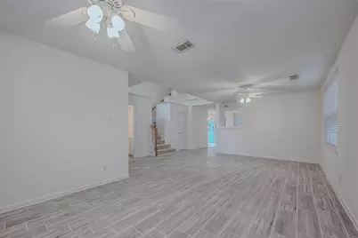 34 S Willow Point Circle, The Woodlands, TX 77382 - Photo 7