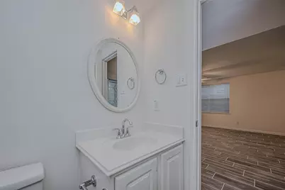 34 S Willow Point Circle, The Woodlands, TX 77382 - Photo 21