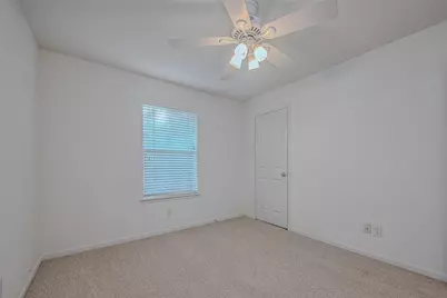 34 S Willow Point Circle, The Woodlands, TX 77382 - Photo 23