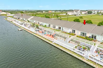 10209 Schaper Road, Galveston, TX 77554 - Photo 5