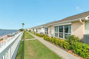 10209 Schaper Rd, Galveston, TX 77554 - Photo 9