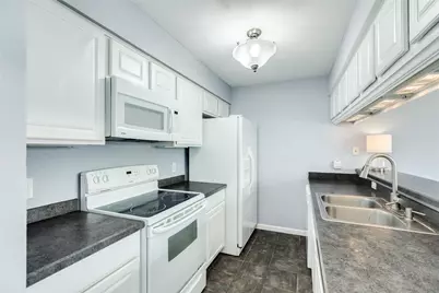 10209 Schaper Road, Galveston, TX 77554 - Photo 21