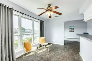 10209 Schaper Rd, Galveston, TX 77554 - Photo 23