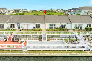 10209 Schaper Rd, Galveston, TX 77554 - Photo 3