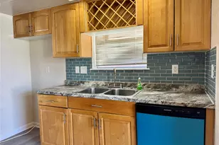 11402 Concho St, Houston, TX 77072 - Photo 9