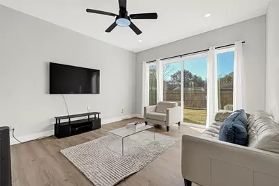 6835 Weston Street #B, Houston, TX 77021 - Photo 7