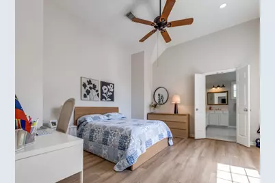 1159 Enclave Square E, Houston, TX 77077 - Photo 5