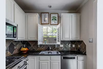 1159 Enclave Square E, Houston, TX 77077 - Photo 9