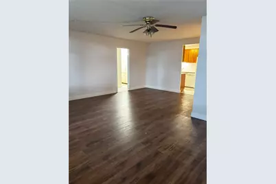 7520 Hornwood Drive #103, Houston, TX 77036 - Photo 5
