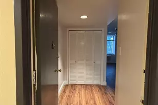 7520 Hornwood Dr, Houston, TX 77036 - Photo 3