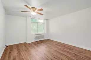 7520 Hornwood Dr, Houston, TX 77036 - Photo 11