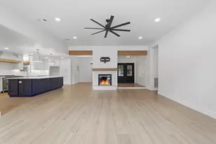 14807 Carols Way Dr, Houston, TX 77070 - Photo 11