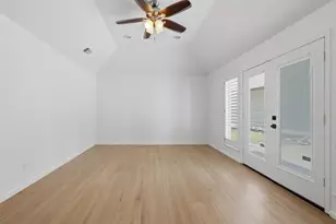 14807 Carols Way Dr, Houston, TX 77070 - Photo 23