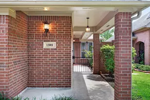 13911 Carriage Walk Ln, Houston, TX 77077 - Photo 43