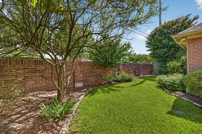 13911 Carriage Walk Lane, Houston, TX 77077 - Photo 37