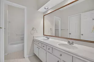 13911 Carriage Walk Ln, Houston, TX 77077 - Photo 31