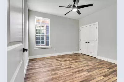 235 Hahlo Street, Houston, TX 77020 - Photo 17