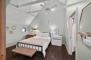 831 Cortlandt St, Houston, TX 77007 - Photo 29