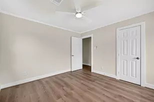401 Shirleen Dr, Seabrook, TX 77586 - Photo 25