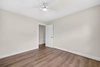401 Shirleen Drive, Pasadena, TX 77586 - Photo 31