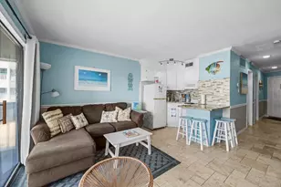 6102 Seawall Blvd, Galveston, TX 77551 - Photo 7